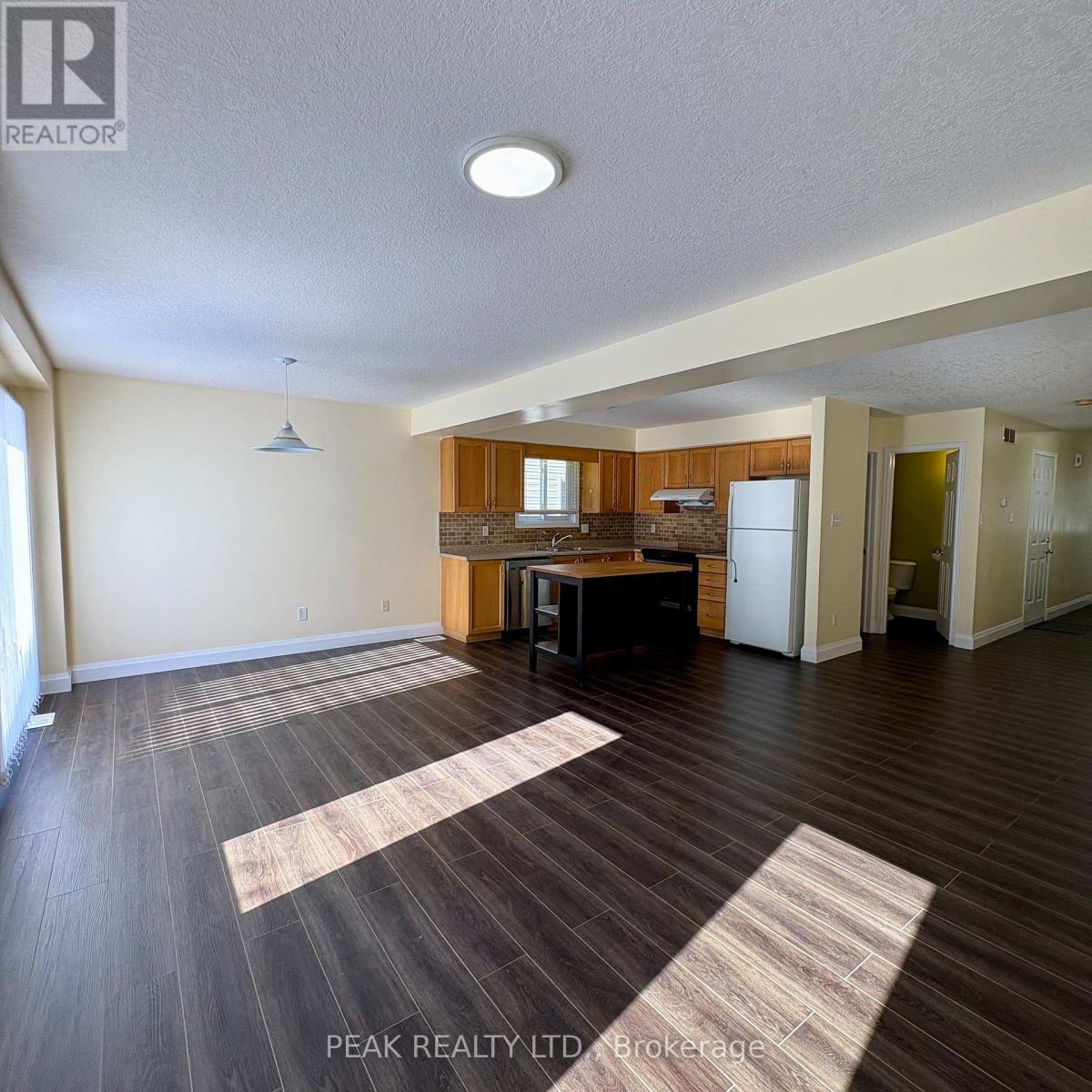 629 Violet Street, Waterloo, Ontario  N2V 2V9 - Photo 11 - X12846118