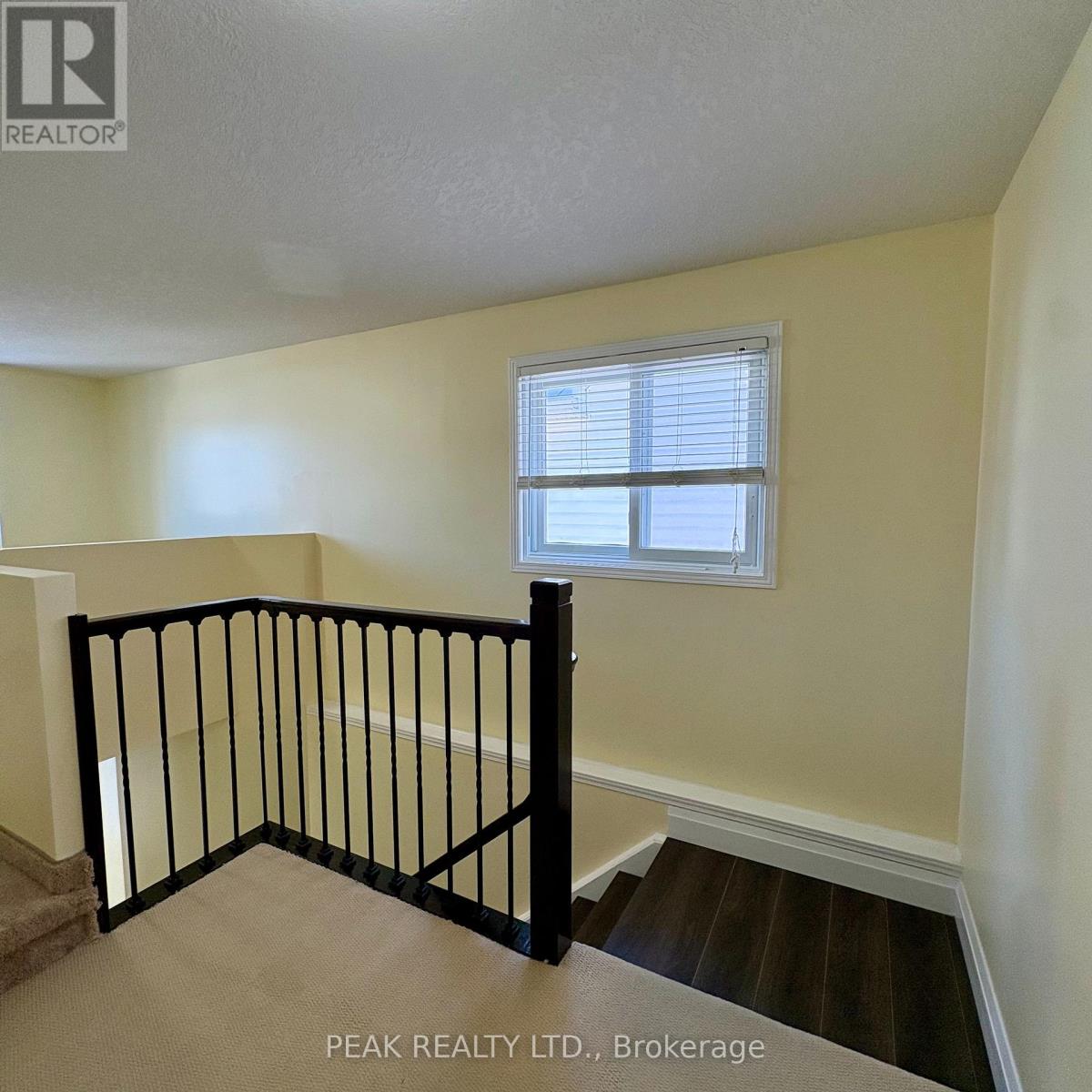 629 Violet Street, Waterloo, Ontario  N2V 2V9 - Photo 19 - X12846118