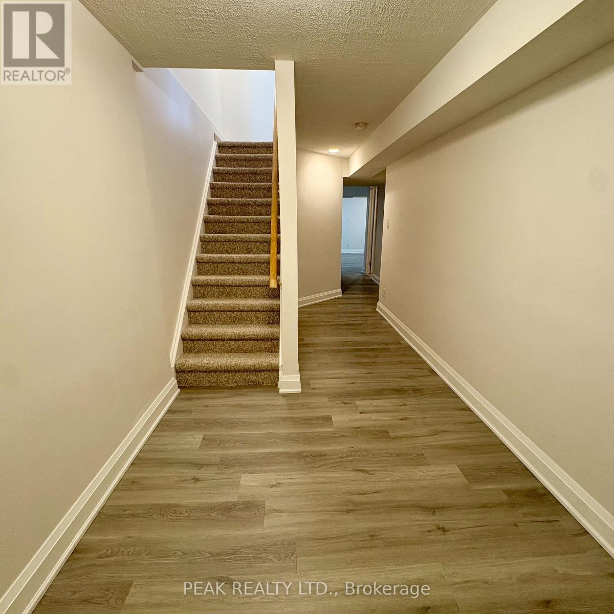 629 Violet Street, Waterloo, Ontario  N2V 2V9 - Photo 31 - X12846118