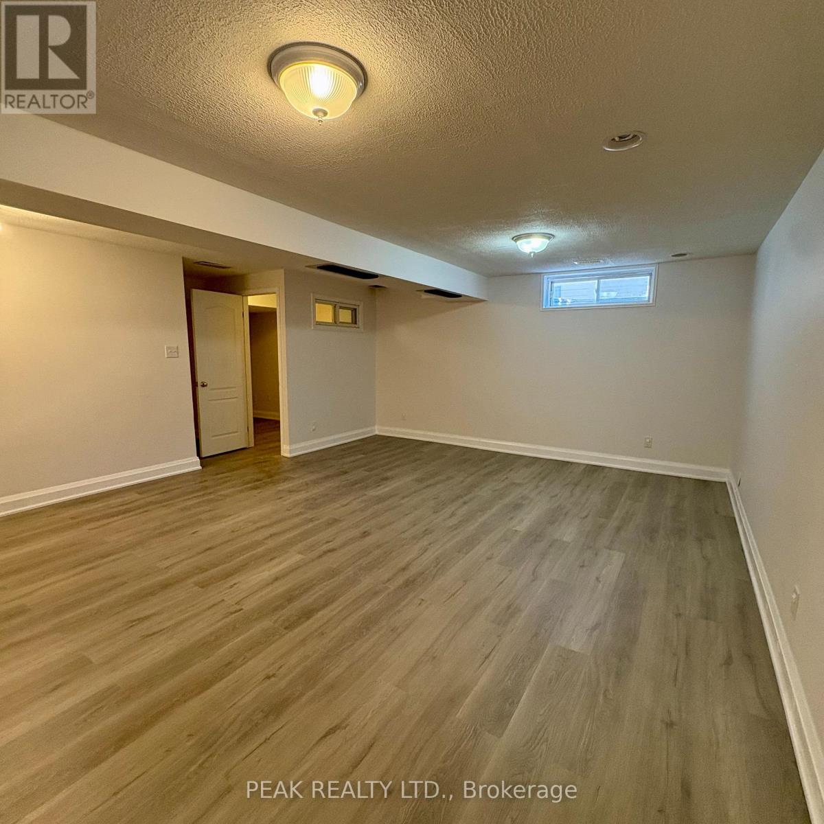 629 Violet Street, Waterloo, Ontario  N2V 2V9 - Photo 34 - X12846118