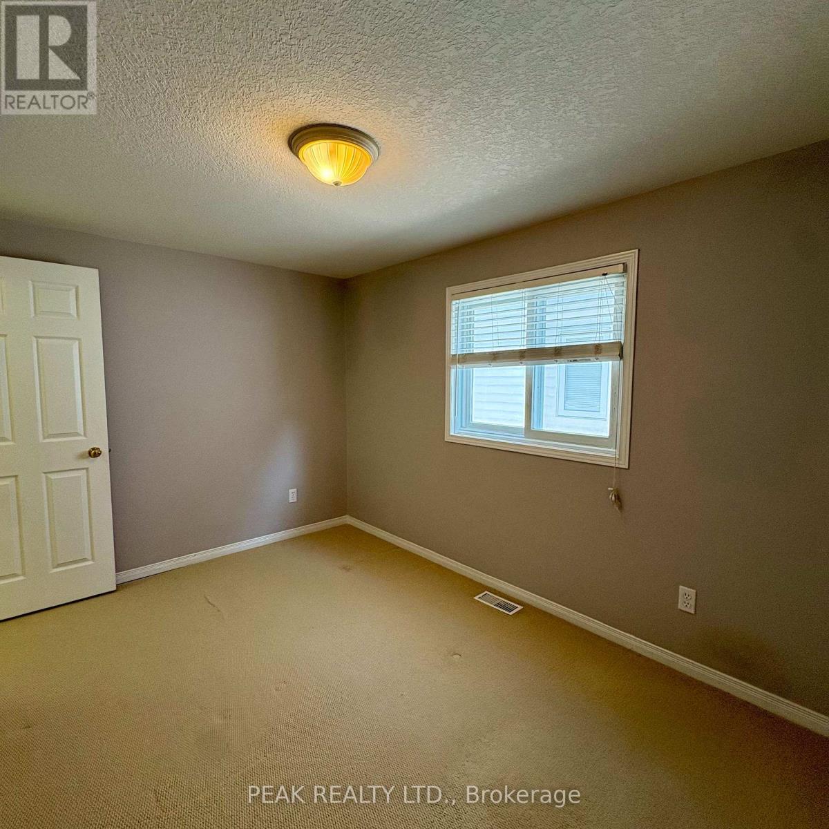 629 Violet Street, Waterloo, Ontario  N2V 2V9 - Photo 42 - X12846118