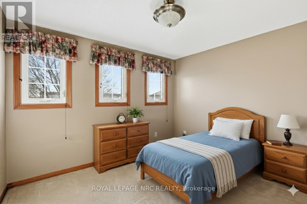 107 Butler Drive, Hamilton, Ontario  L8W 3K2 - Photo 17 - X12846206