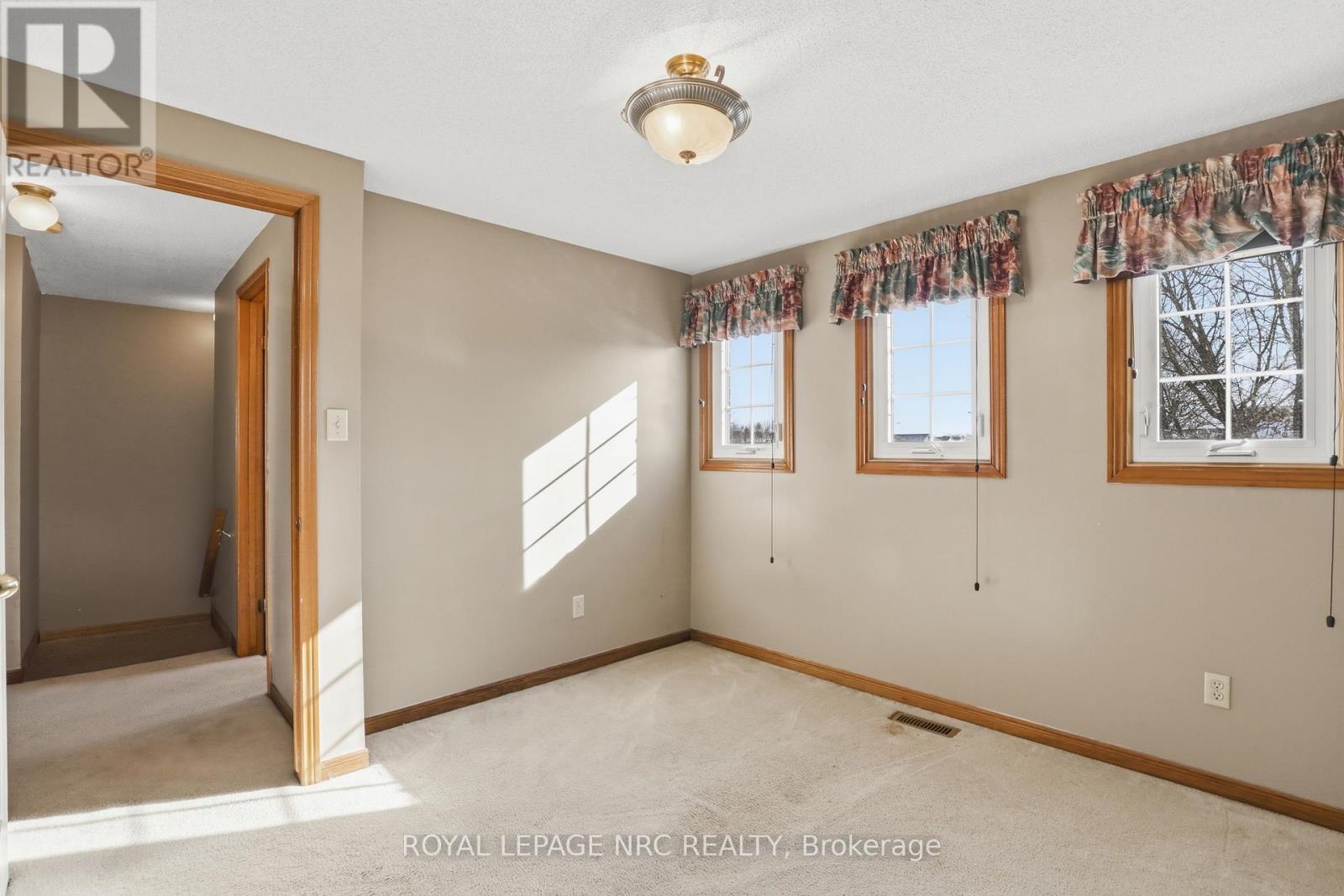 107 Butler Drive, Hamilton, Ontario  L8W 3K2 - Photo 19 - X12846206