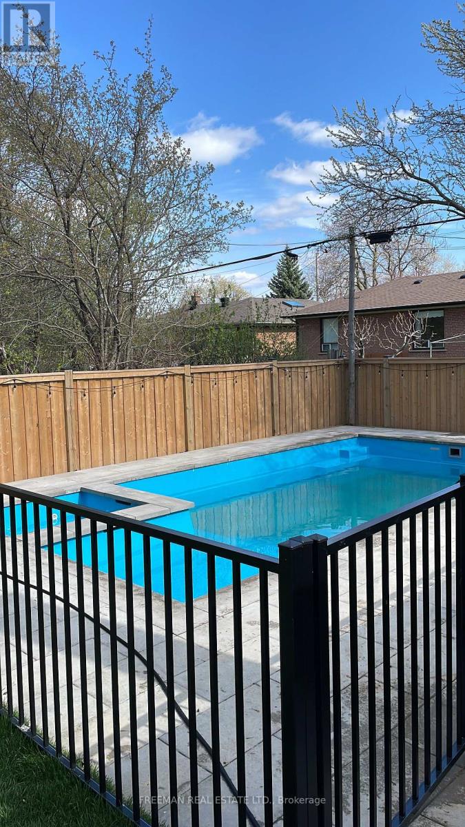 171 Honiton Street, Toronto, Ontario  M3H 5N2 - Photo 33 - C12700520