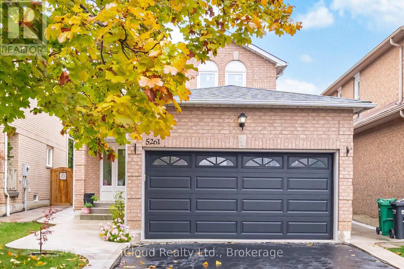 5261 RIVER FOREST COURT, Mississauga, Ontario