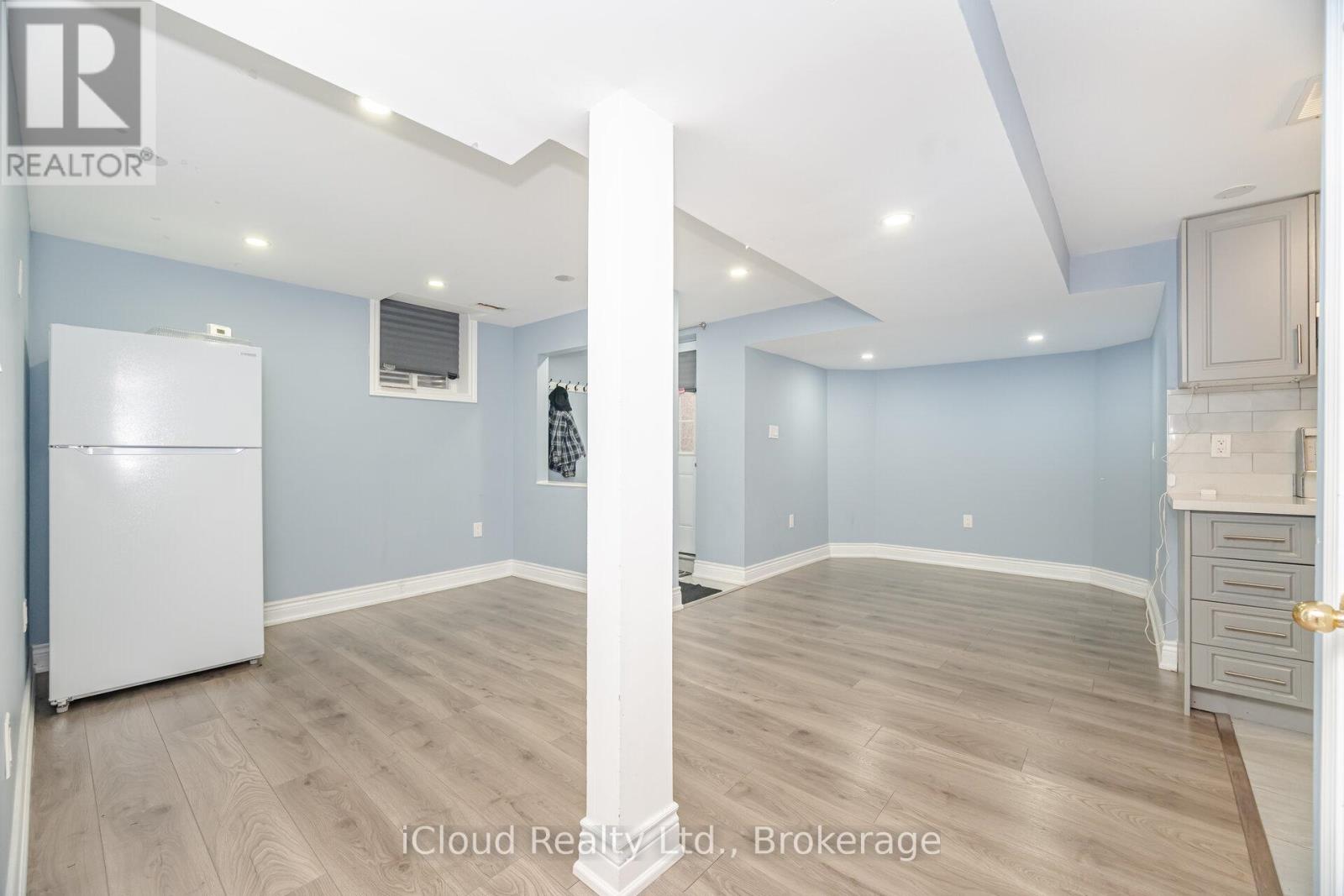 5261 River Forest Court, Mississauga, Ontario  L5V 2C7 - Photo 33 - W12649264