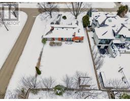 345 SANDLEWOOD ROAD, Oakville, Ontario