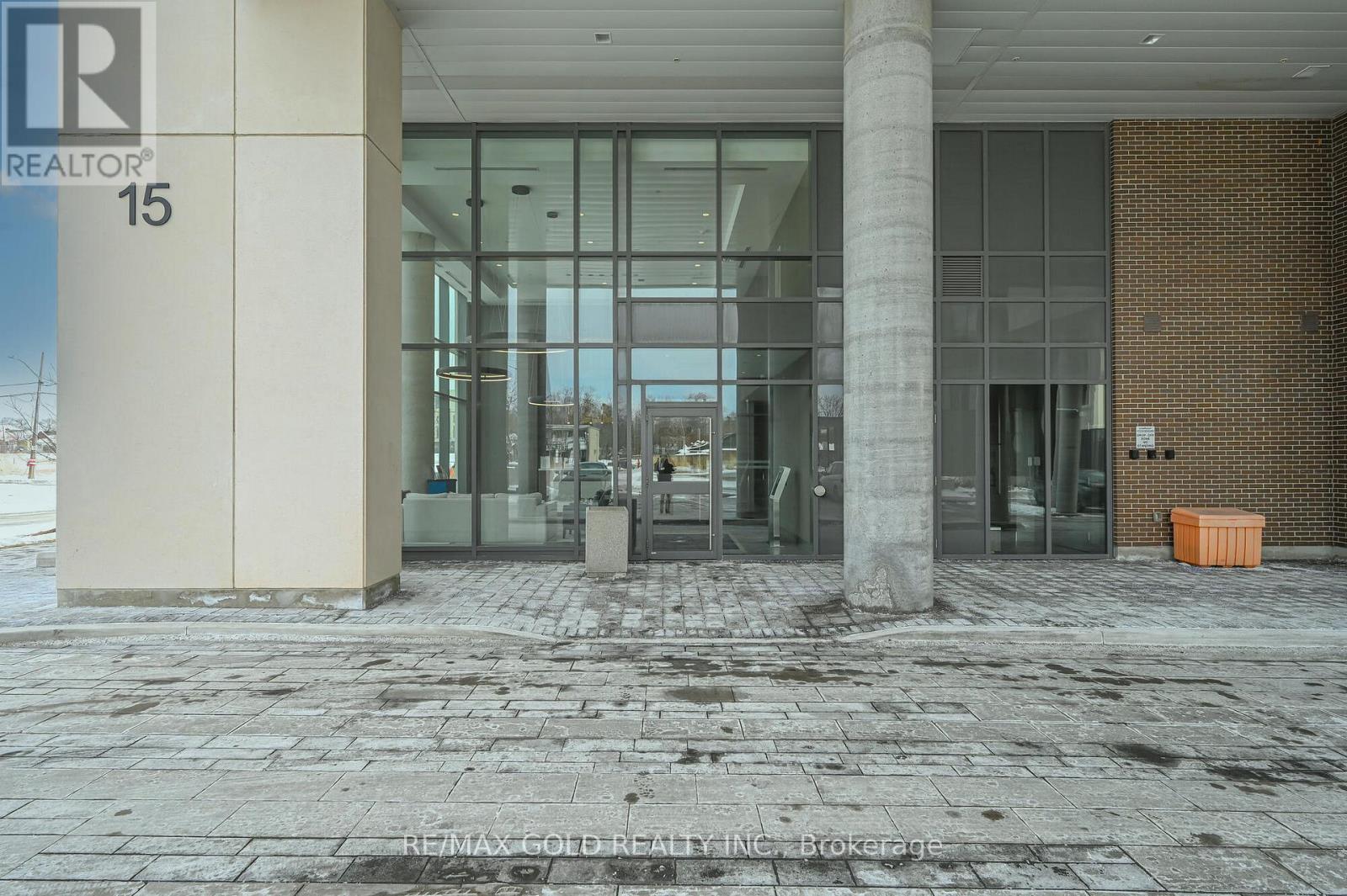 2502 - 15 Lynch Street, Brampton, Ontario  L6W 0C7 - Photo 3 - W12838580