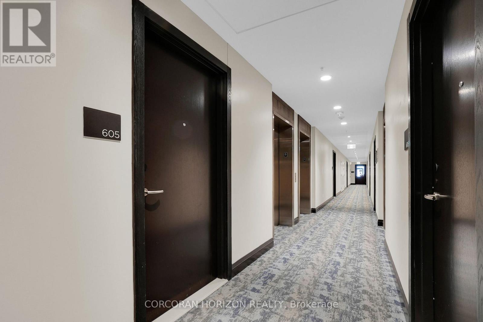 605 - 15 Glebe Street, Cambridge, Ontario  N1S 2L8 - Photo 2 - X12725482