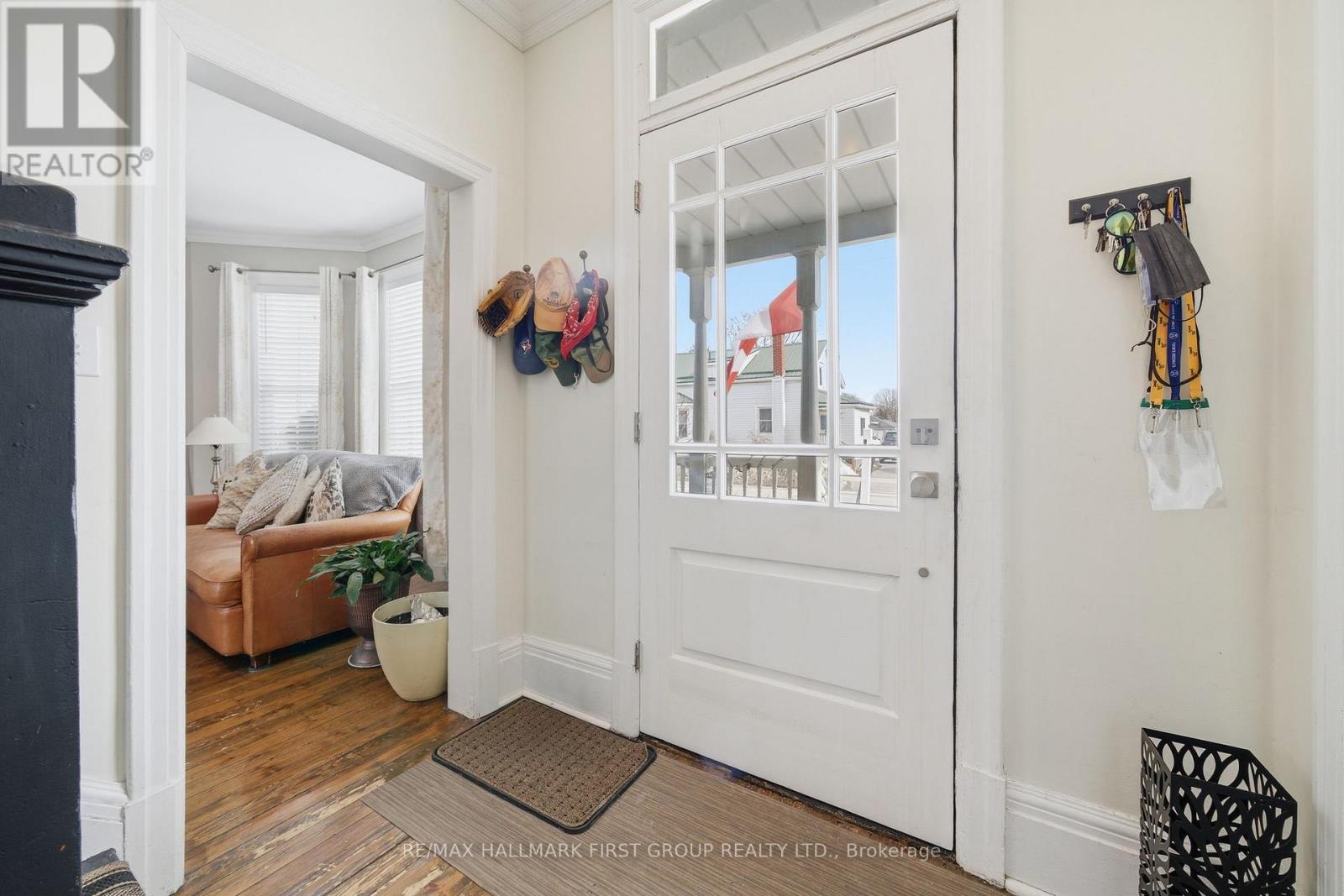 299 Spring Street, Cobourg, Ontario  K9A 3K3 - Photo 3 - X12846364