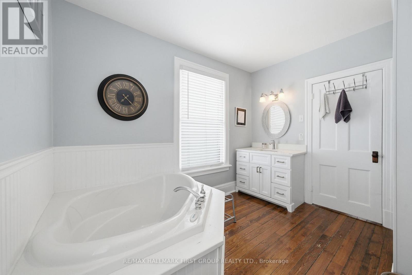 299 Spring Street, Cobourg, Ontario  K9A 3K3 - Photo 33 - X12846364