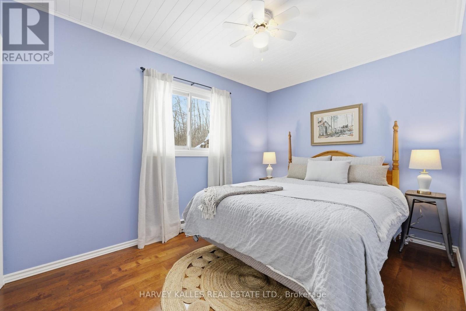 1090 North Big Island Road, Prince Edward County, Ontario  K0K 1W0 - Photo 14 - X12846366