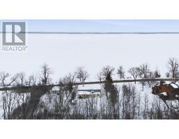 1090 NORTH BIG ISLAND ROAD, Prince Edward County, Ontario