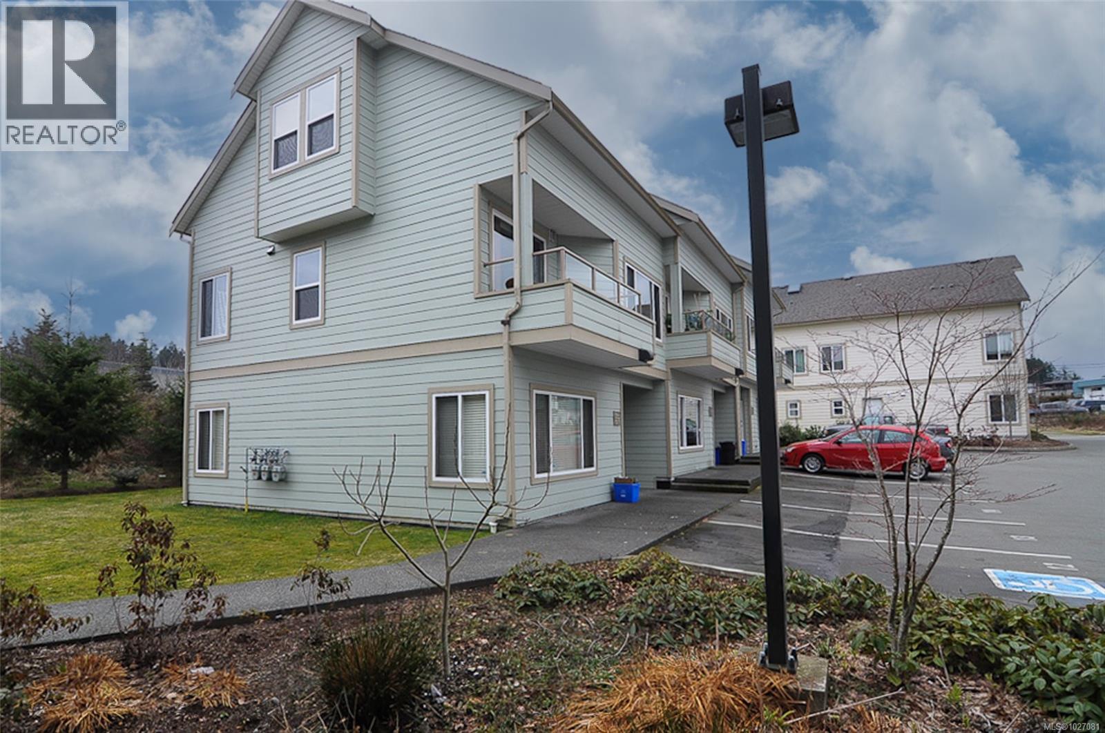 713&723 3030 Kilpatrick Ave, Courtenay, British Columbia  V9N 8P1 - Photo 3 - 1027081