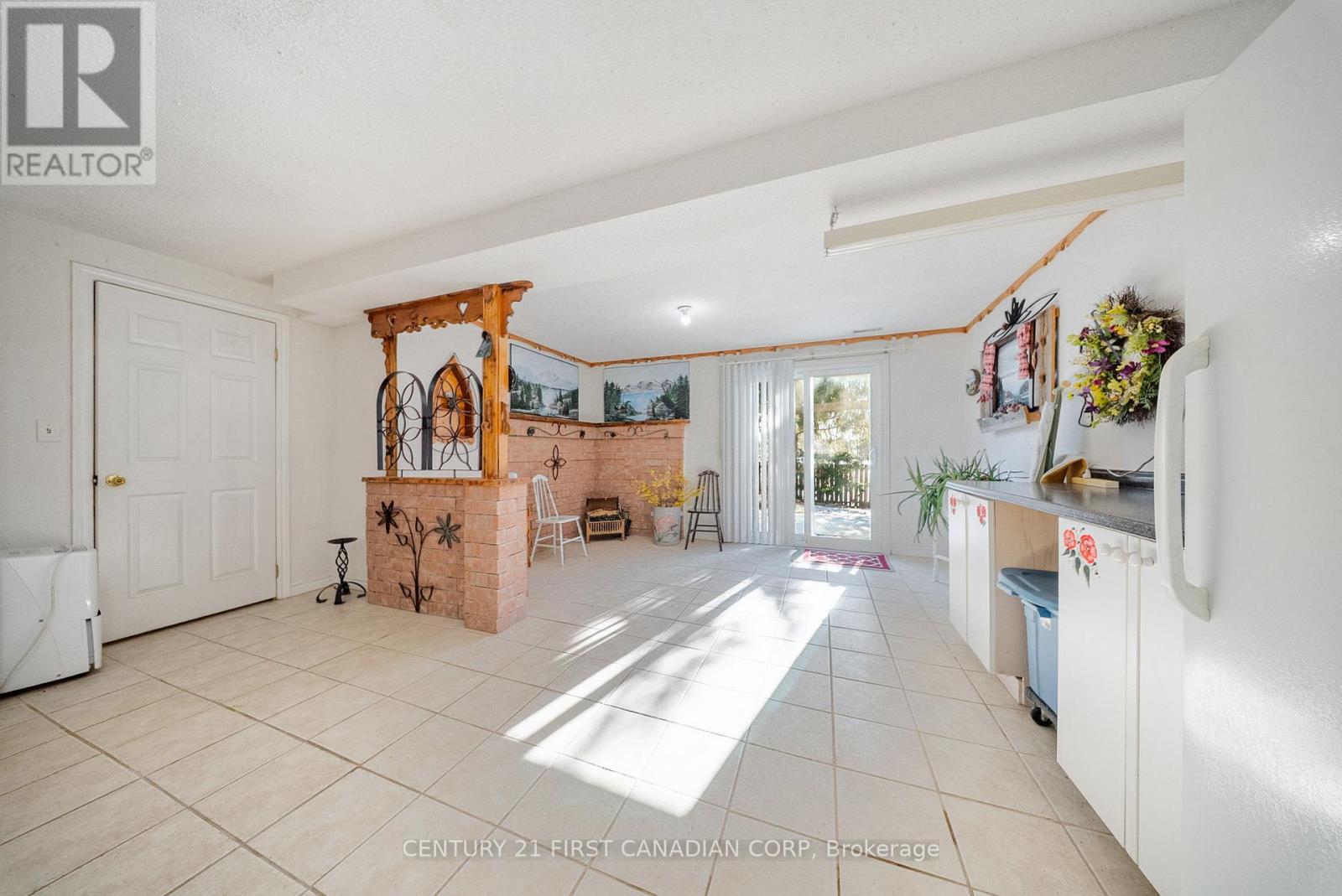 257 Fennel Street, Blandford-Blenheim, Ontario  N0J 1S0 - Photo 24 - X12846328