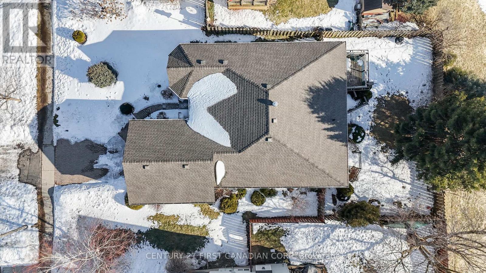 257 Fennel Street, Blandford-Blenheim, Ontario  N0J 1S0 - Photo 46 - X12846328