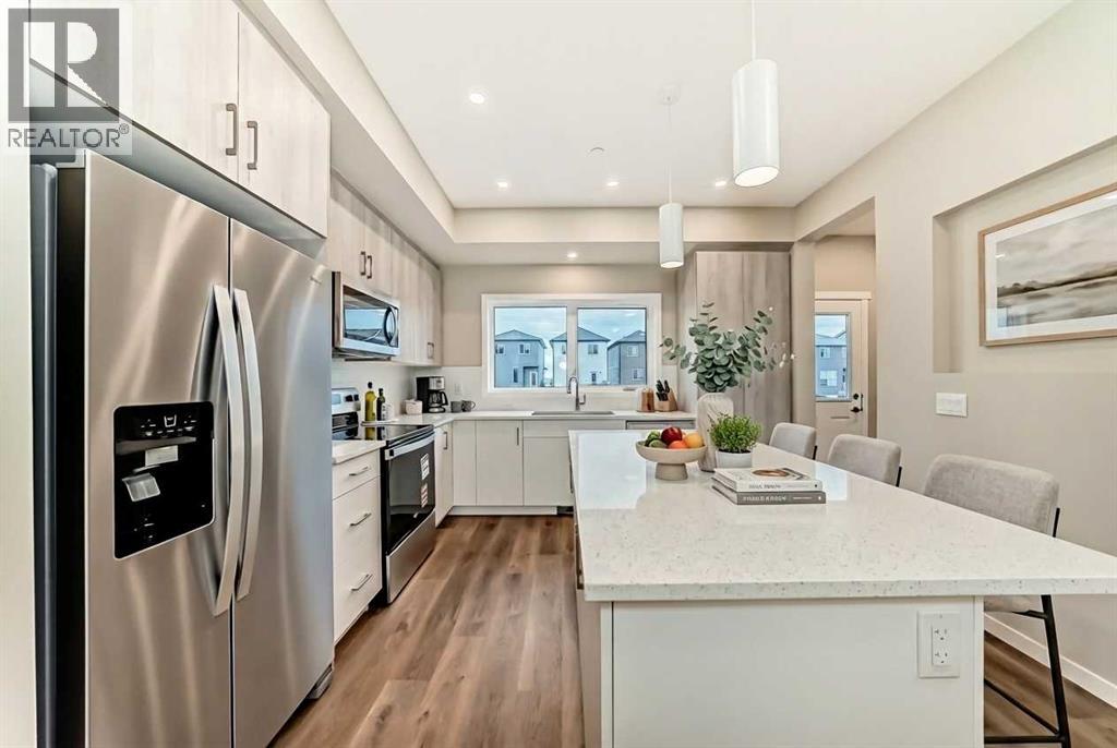 432 Hotchkiss Drive Se, Calgary, Alberta  T3S 0S9 - Photo 4 - A2286626