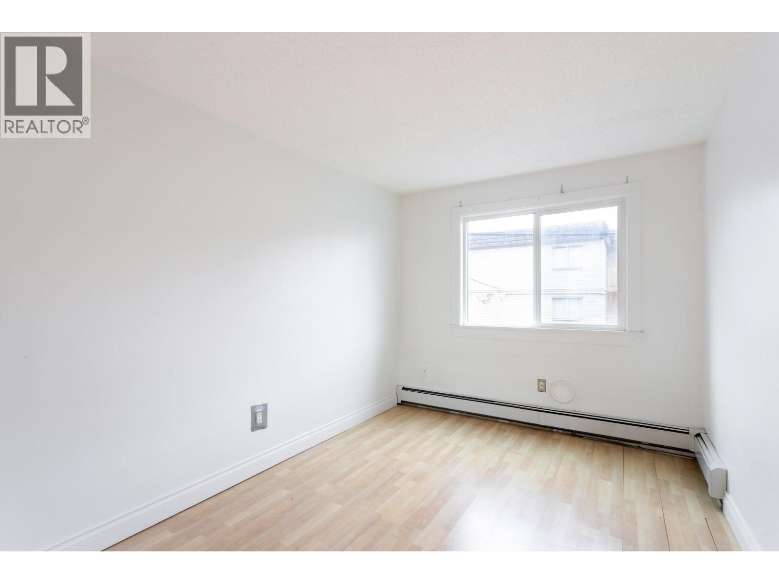 112 240 Mahon Avenue, North Vancouver, British Columbia  V7M 3H4 - Photo 11 - R3089494