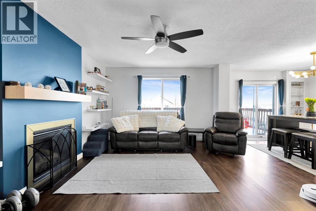 449 Morningside Way Sw, Airdrie, Alberta  T4B 3M5 - Photo 7 - A2289608