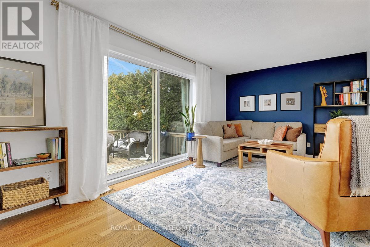 318 Dalehurst Drive, Ottawa, Ontario  K2G 4E4 - Photo 11 - X12846228