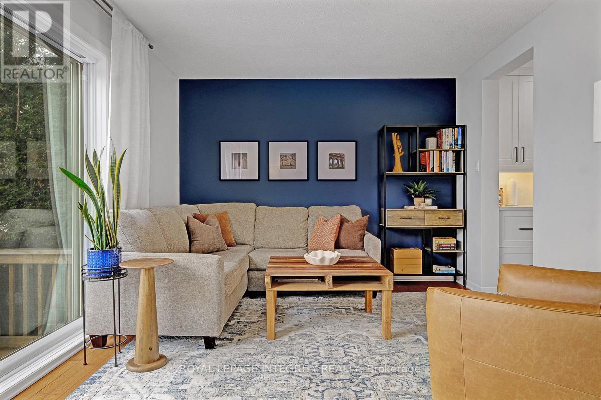 318 Dalehurst Drive, Ottawa, Ontario  K2G 4E4 - Photo 12 - X12846228