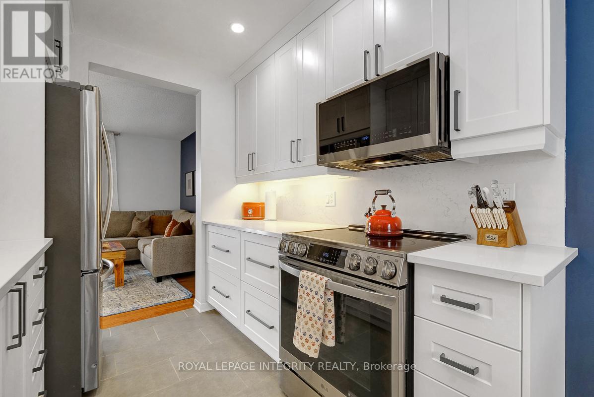 318 Dalehurst Drive, Ottawa, Ontario  K2G 4E4 - Photo 18 - X12846228