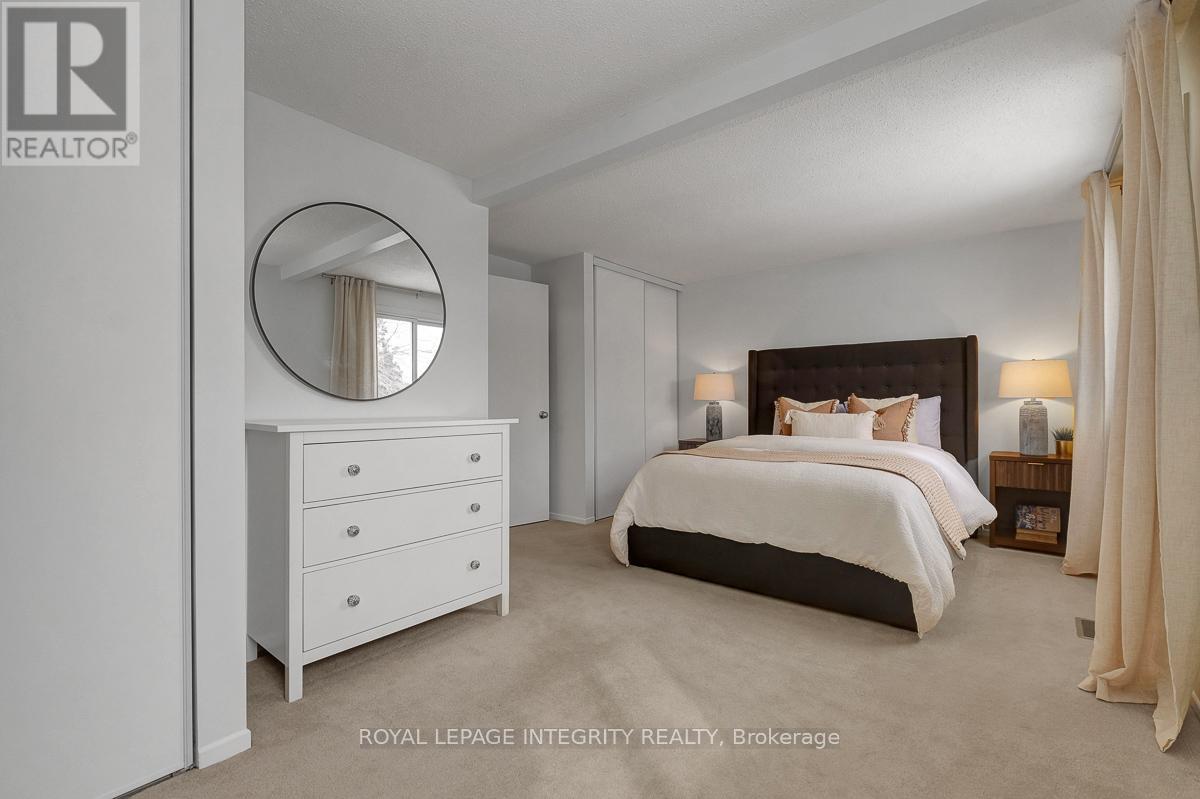 318 Dalehurst Drive, Ottawa, Ontario  K2G 4E4 - Photo 27 - X12846228