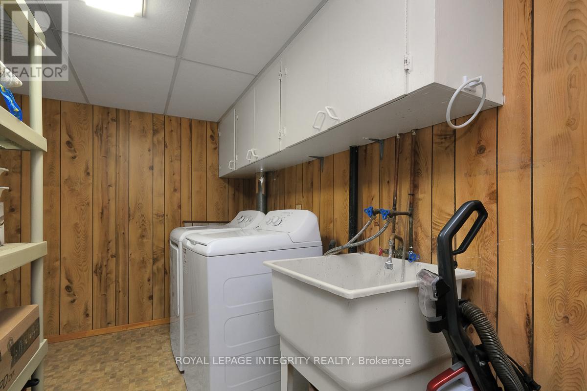 318 Dalehurst Drive, Ottawa, Ontario  K2G 4E4 - Photo 37 - X12846228