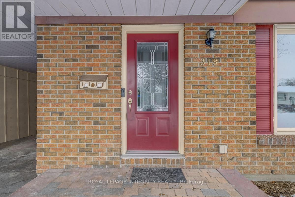 318 Dalehurst Drive, Ottawa, Ontario  K2G 4E4 - Photo 4 - X12846228