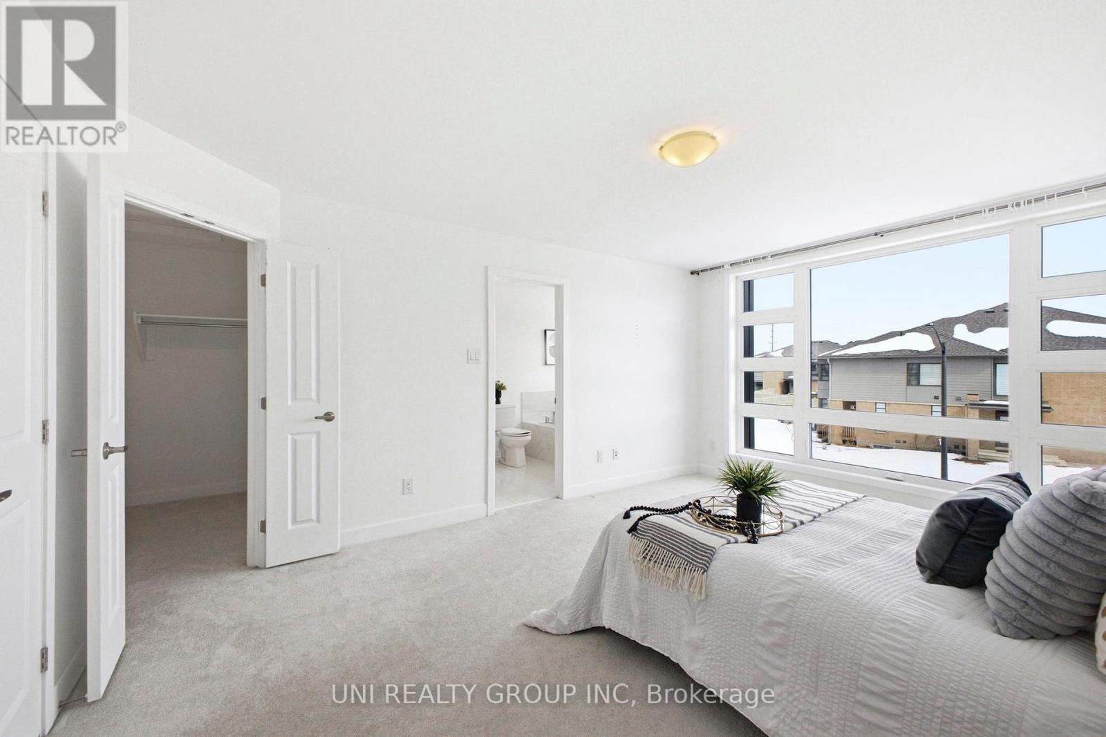 828 Chipping Circle, Ottawa, Ontario  K4M 0E7 - Photo 24 - X12846264