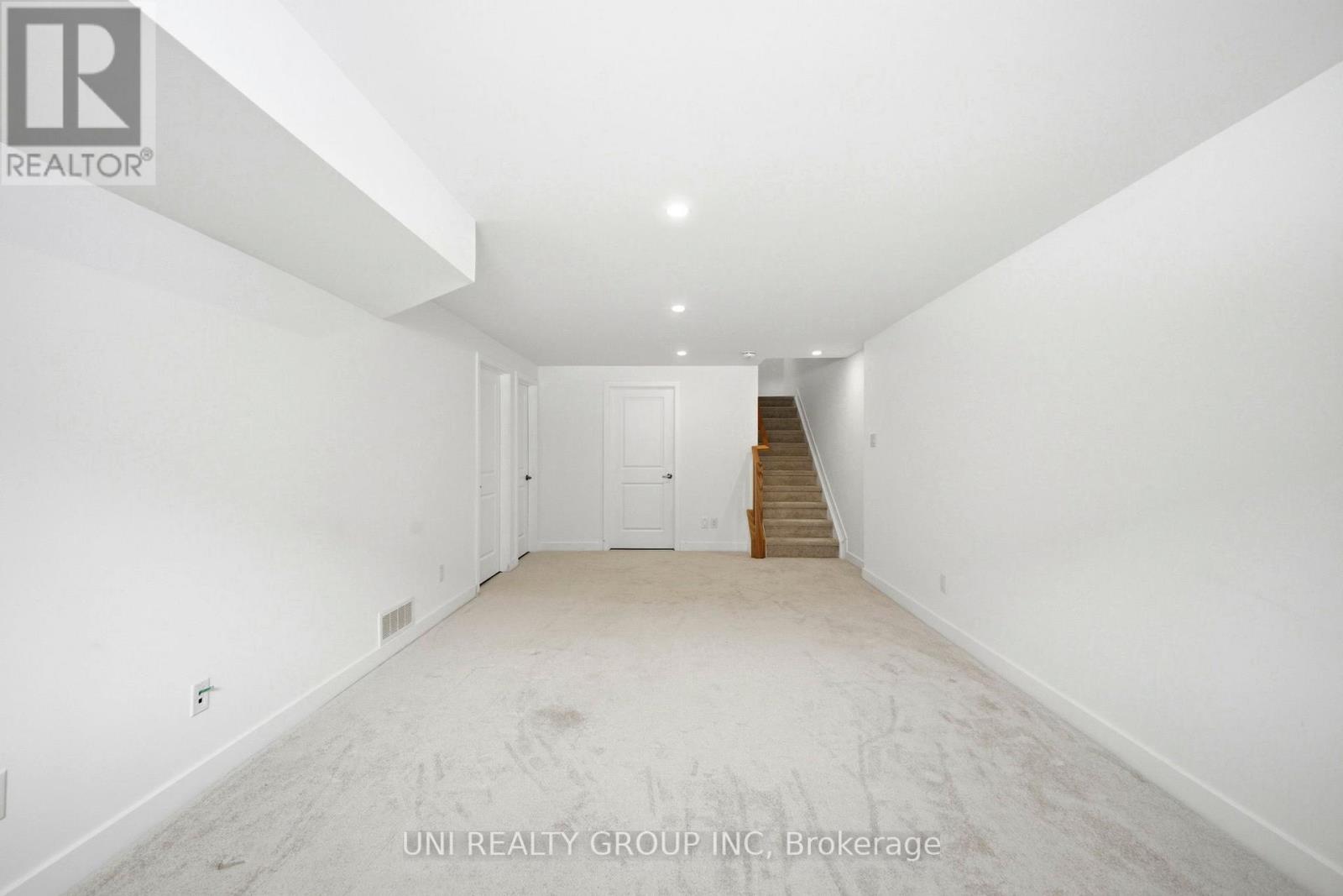 828 Chipping Circle, Ottawa, Ontario  K4M 0E7 - Photo 36 - X12846264