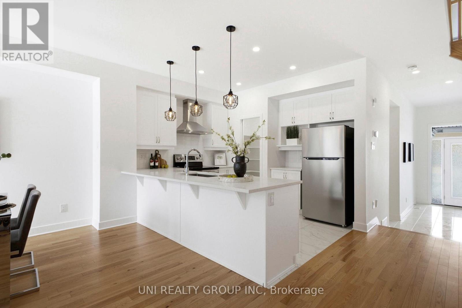 828 Chipping Circle, Ottawa, Ontario  K4M 0E7 - Photo 8 - X12846264