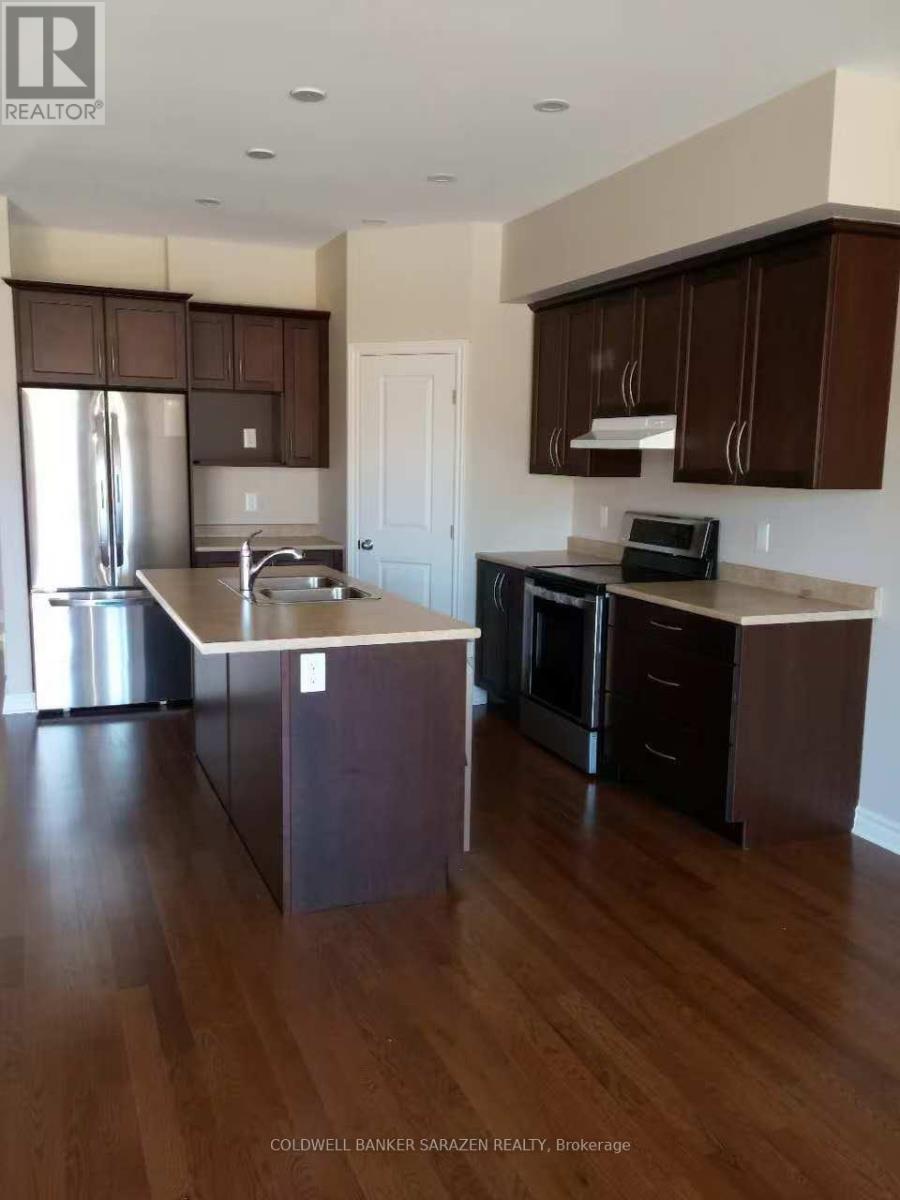 47 Arkose Street, Ottawa, Ontario  K2T 0M1 - Photo 3 - X12846278