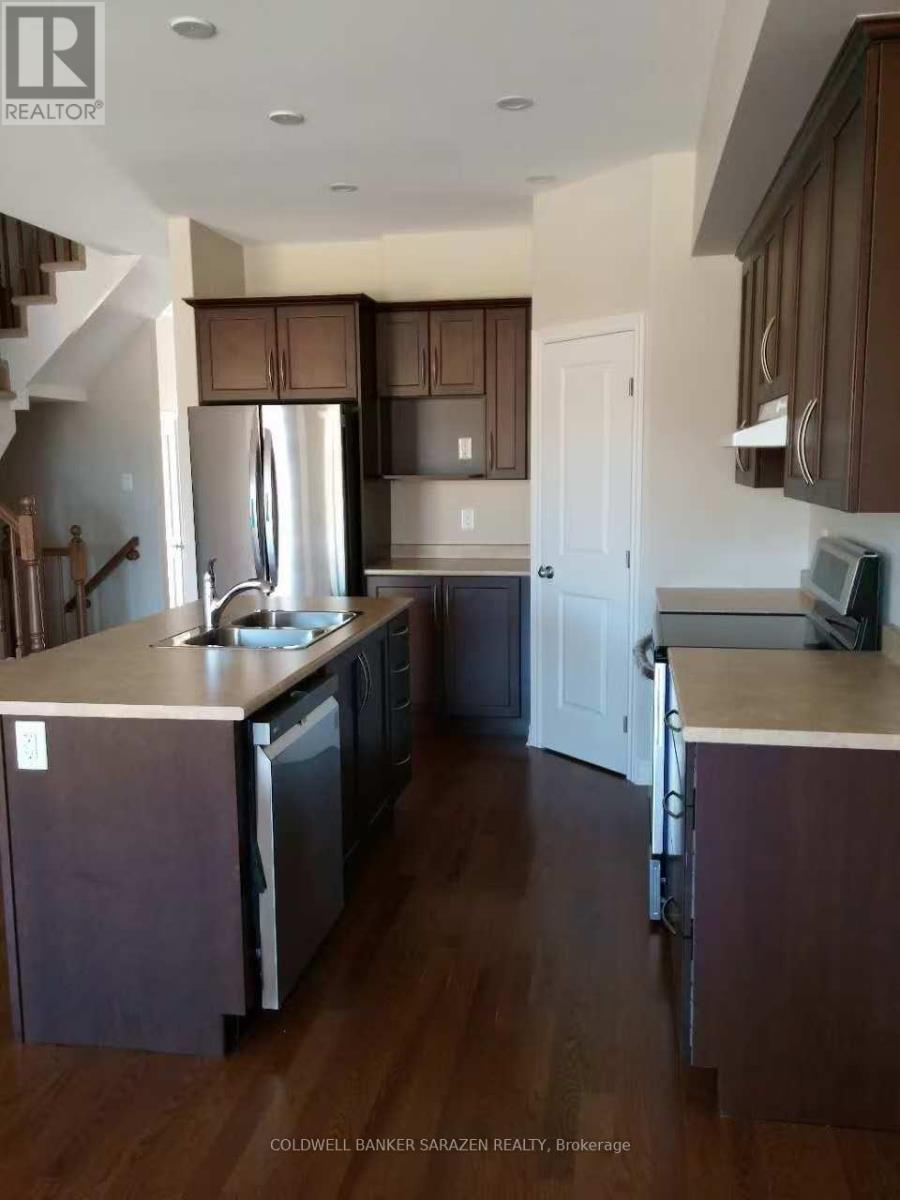 47 Arkose Street, Ottawa, Ontario  K2T 0M1 - Photo 4 - X12846278