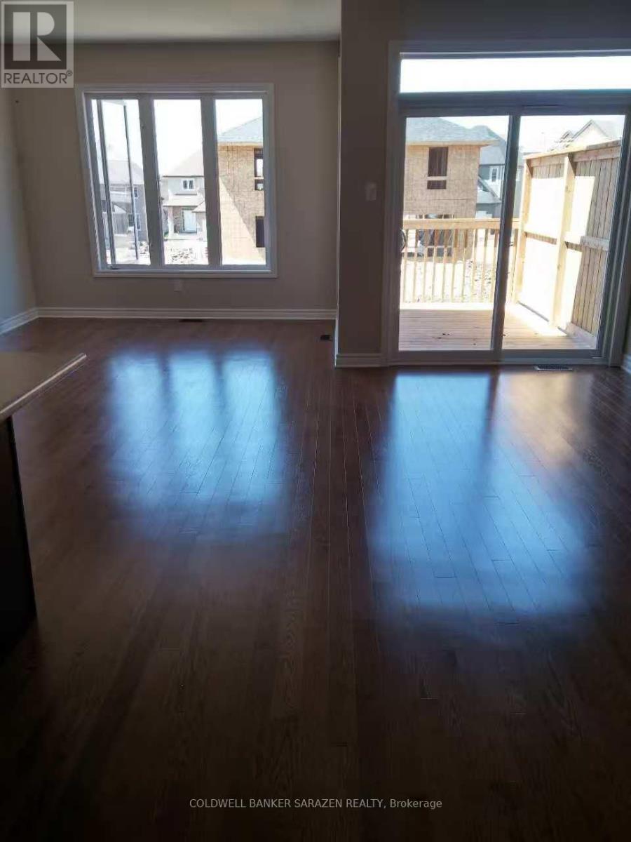 47 Arkose Street, Ottawa, Ontario  K2T 0M1 - Photo 6 - X12846278