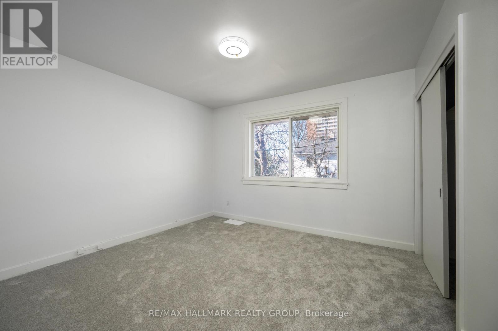 3 - 181 Switzer Avenue W, Ottawa, Ontario  K1Z 7H8 - Photo 11 - X12846324