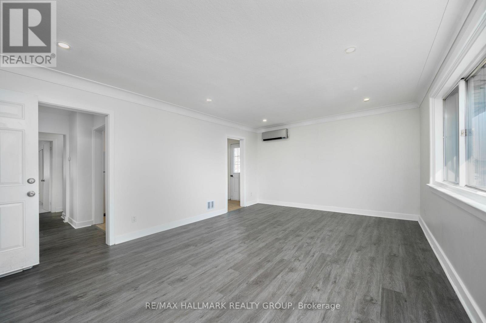 3 - 181 Switzer Avenue W, Ottawa, Ontario  K1Z 7H8 - Photo 3 - X12846324