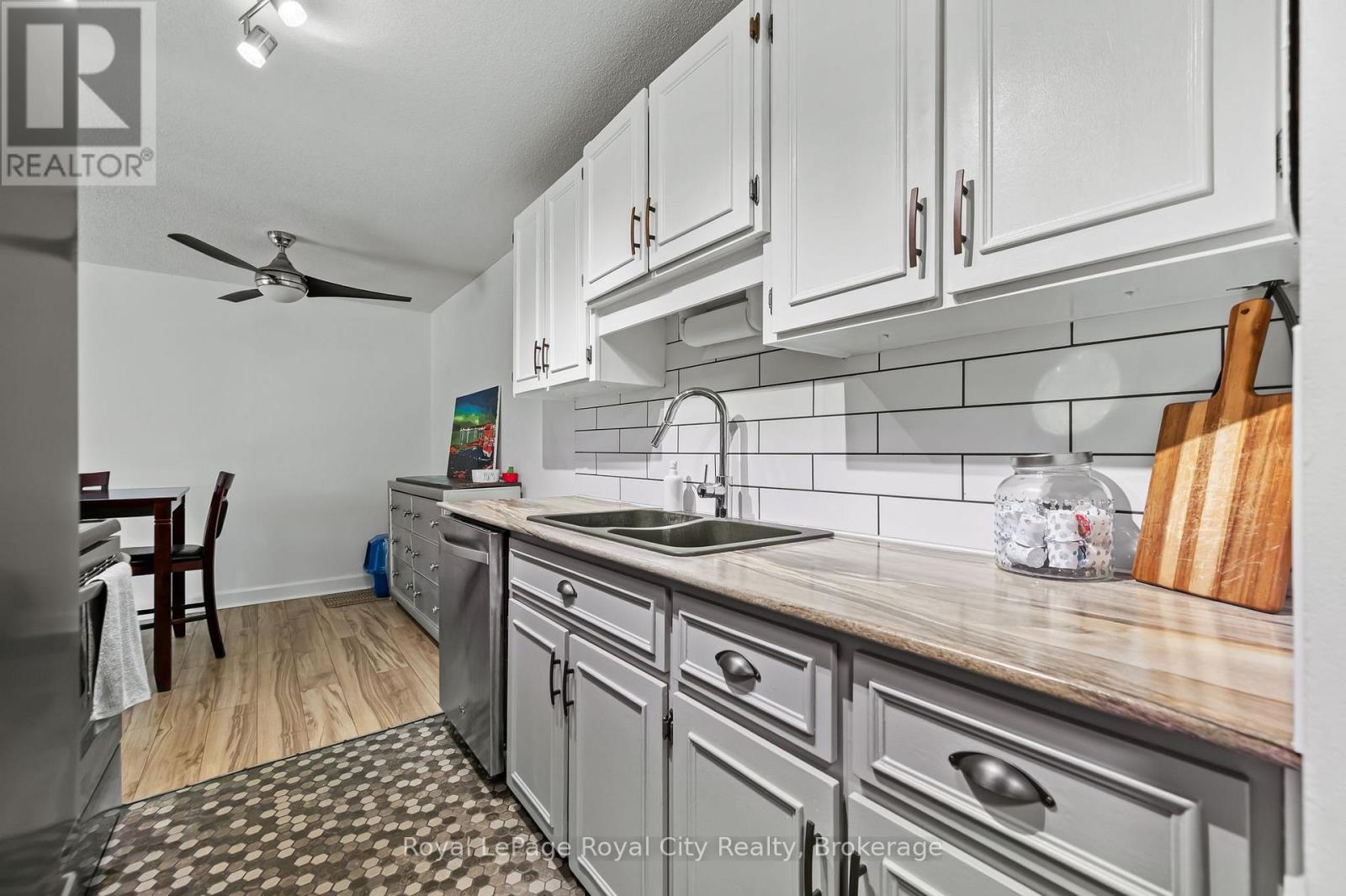 104 - 234 Willow Road, Guelph, Ontario  N1H 7C6 - Photo 10 - X12197777