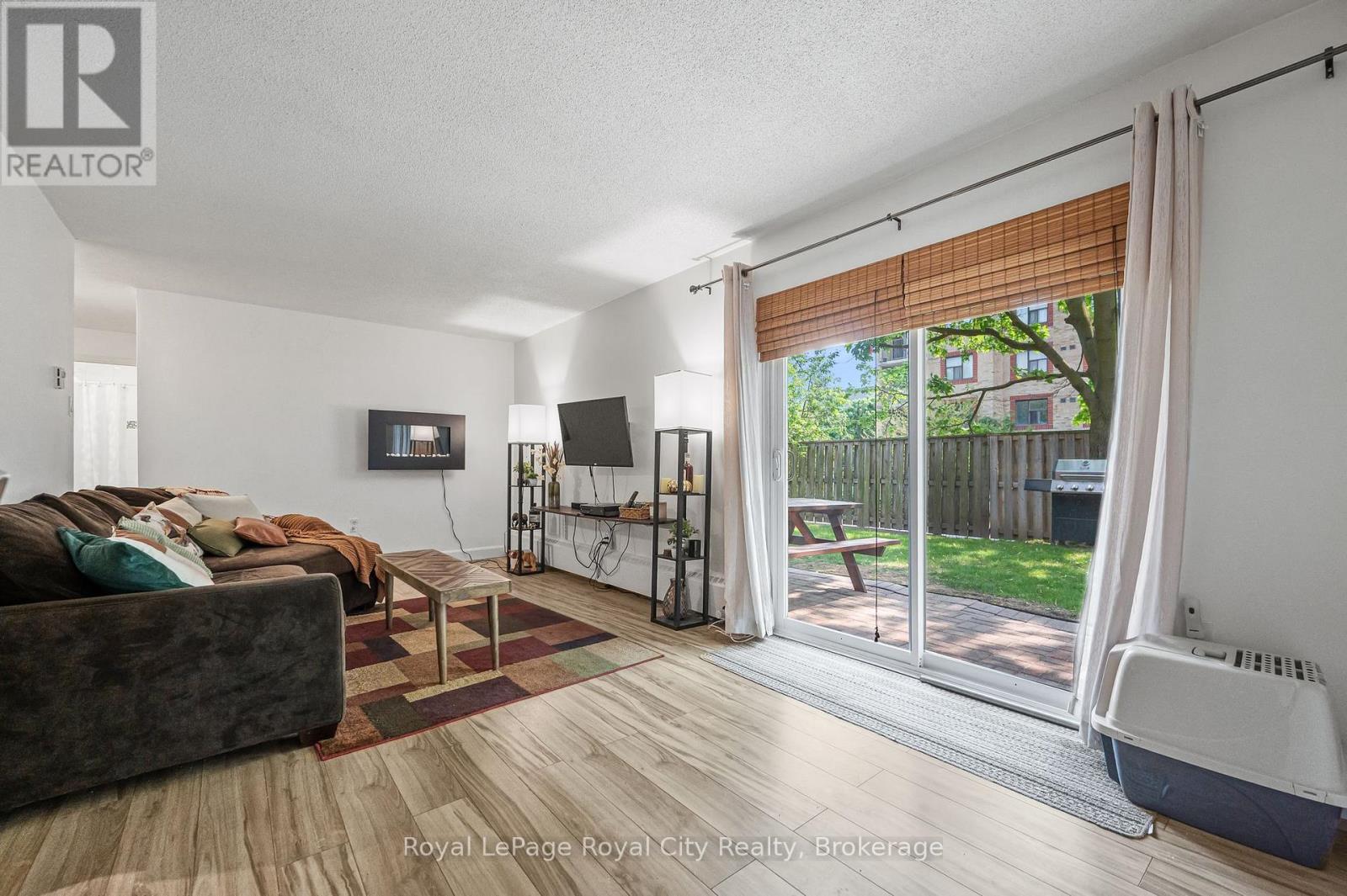 104 - 234 Willow Road, Guelph, Ontario  N1H 7C6 - Photo 6 - X12197777