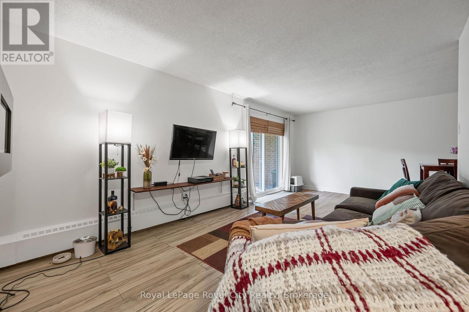 104 - 234 Willow Road, Guelph, Ontario  N1H 7C6 - Photo 4 - X12197777