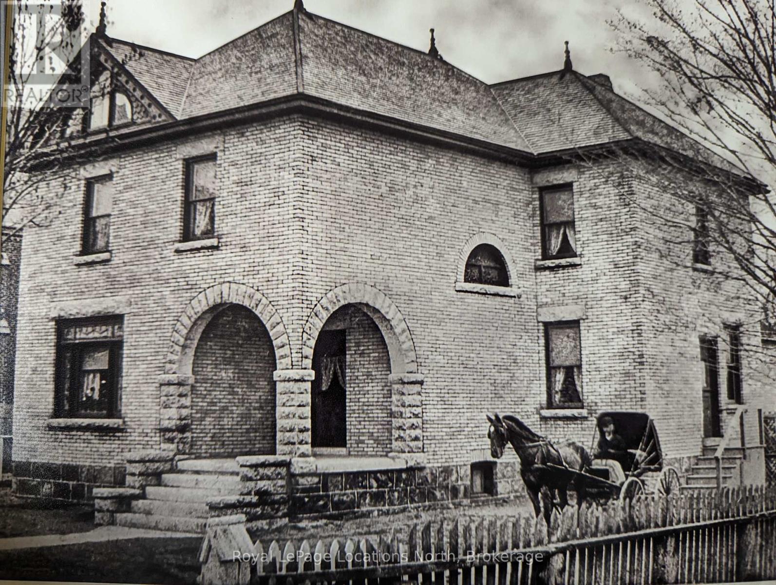 138 Bruce Street S, Blue Mountains, Ontario  N0H 2P0 - Photo 39 - X12438420