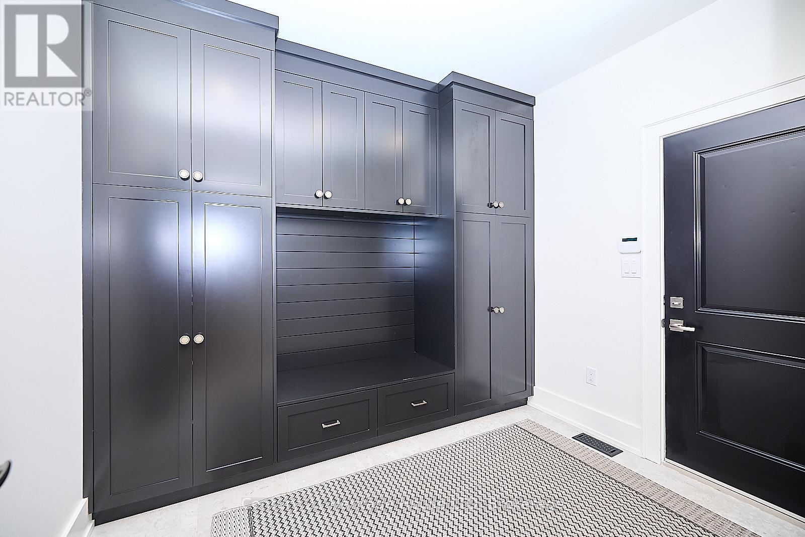 1716 Rebecca Street, Fort Erie, Ontario  L2A 5M4 - Photo 25 - X12846236