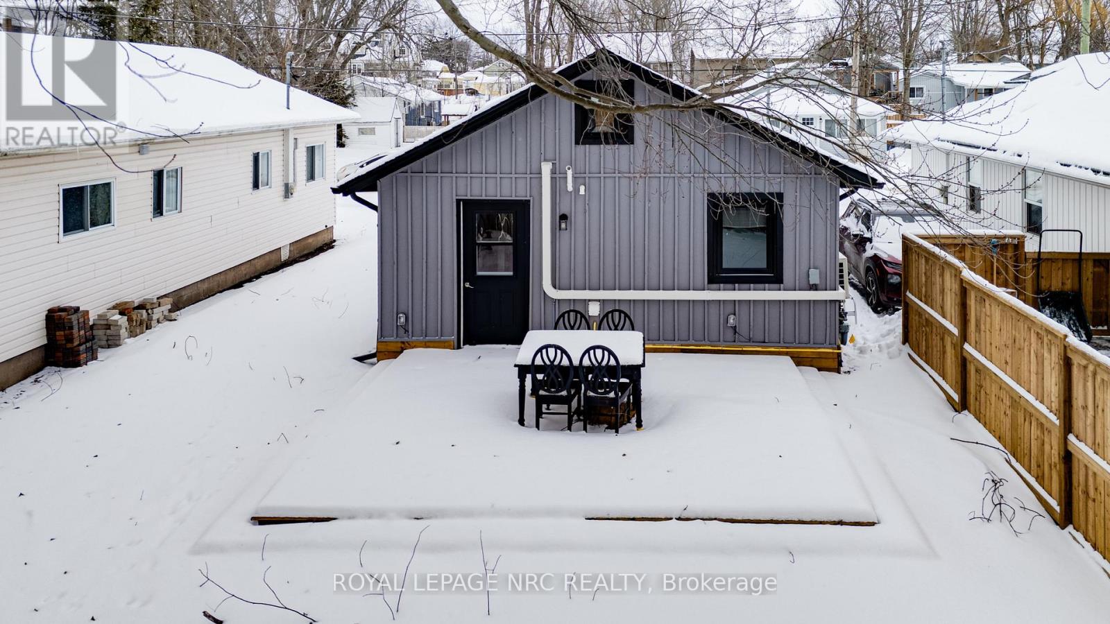 323 Oxford Avenue, Fort Erie, Ontario  L0S 1B0 - Photo 16 - X12846250