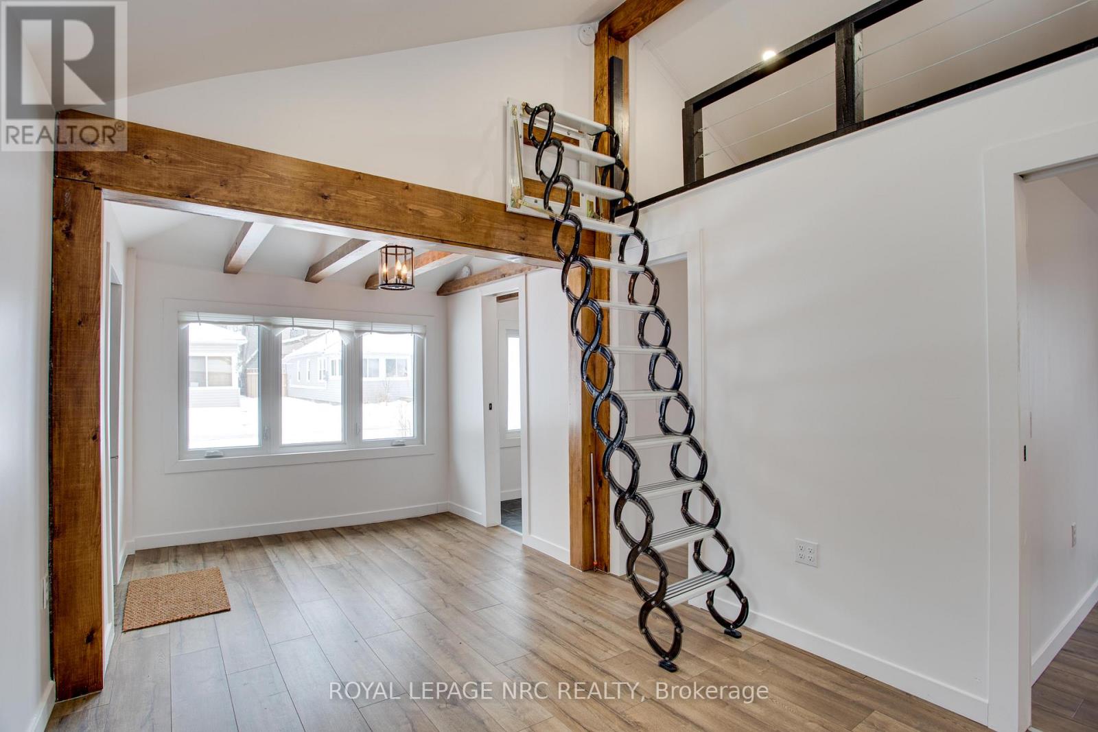 323 Oxford Avenue, Fort Erie, Ontario  L0S 1B0 - Photo 25 - X12846250