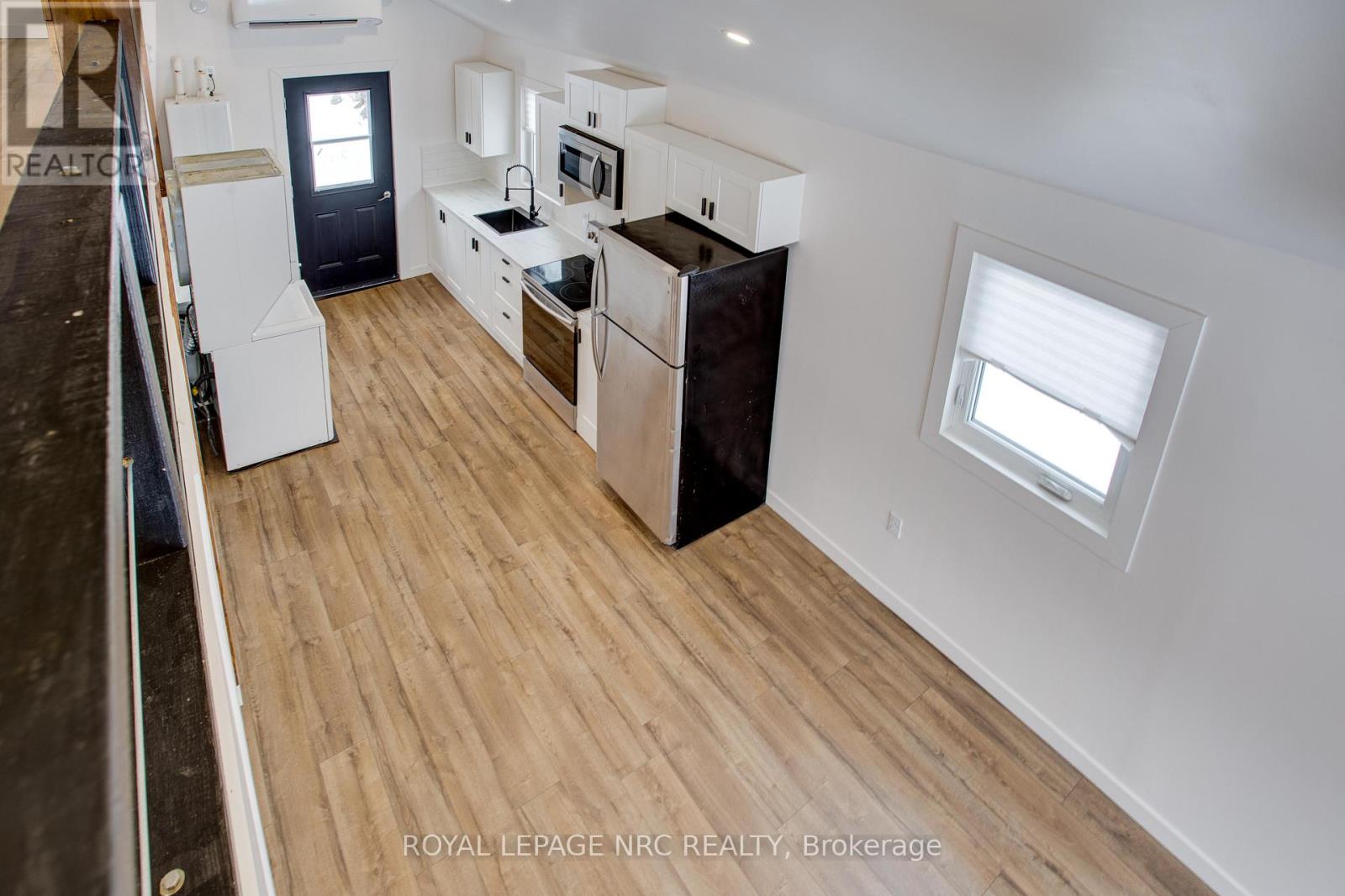 323 Oxford Avenue, Fort Erie, Ontario  L0S 1B0 - Photo 34 - X12846250