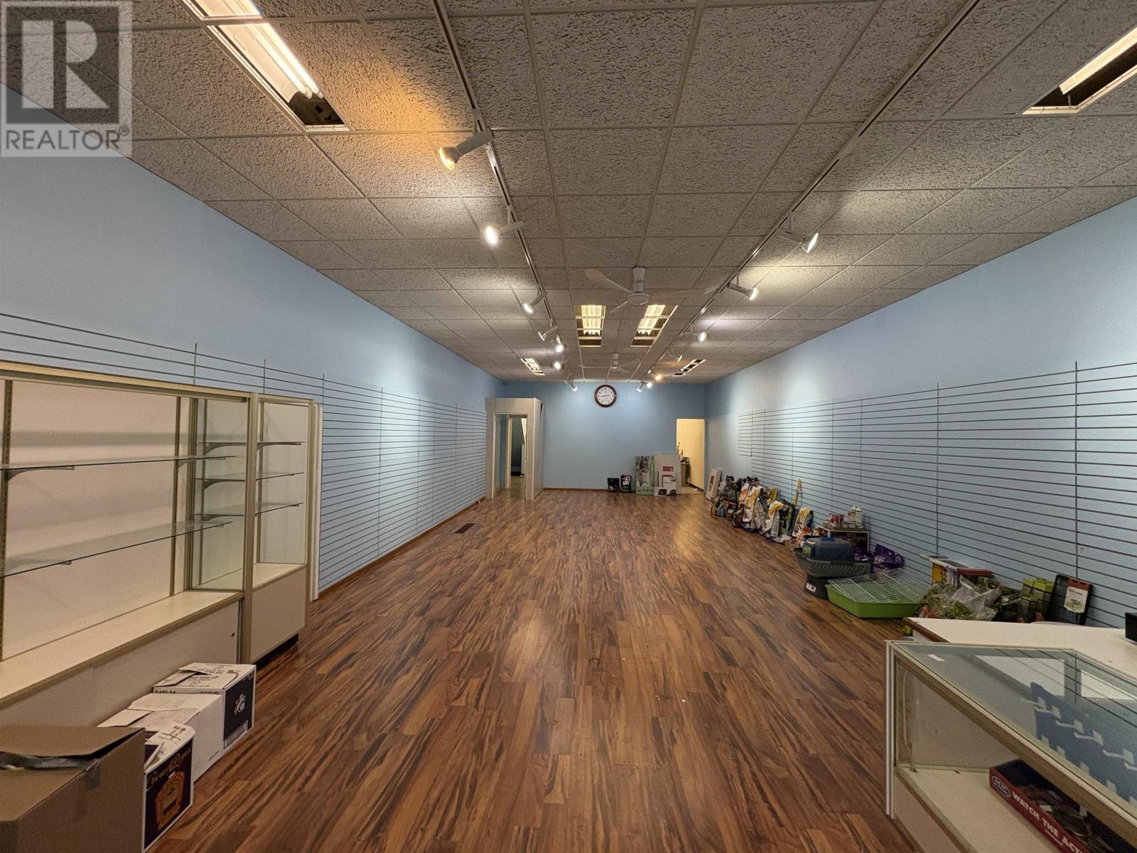 214 Scott St, Fort Frances, Ontario  P9A 1G7 - Photo 3 - TB2600362