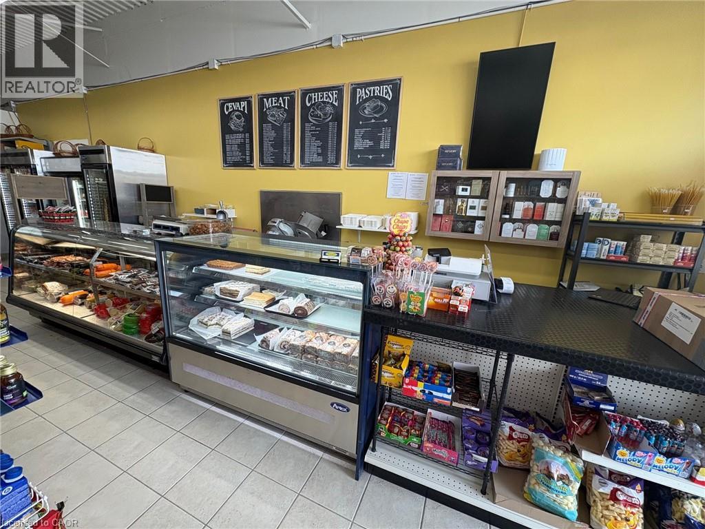 192 Activa Avenue Unit# 9, Kitchener, Ontario  N2E 3T8 - Photo 3 - 40809600