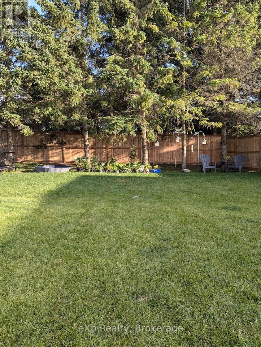 206 Spruce Drive, West Grey, Ontario  N0G 0C4 - Photo 16 - X12846222