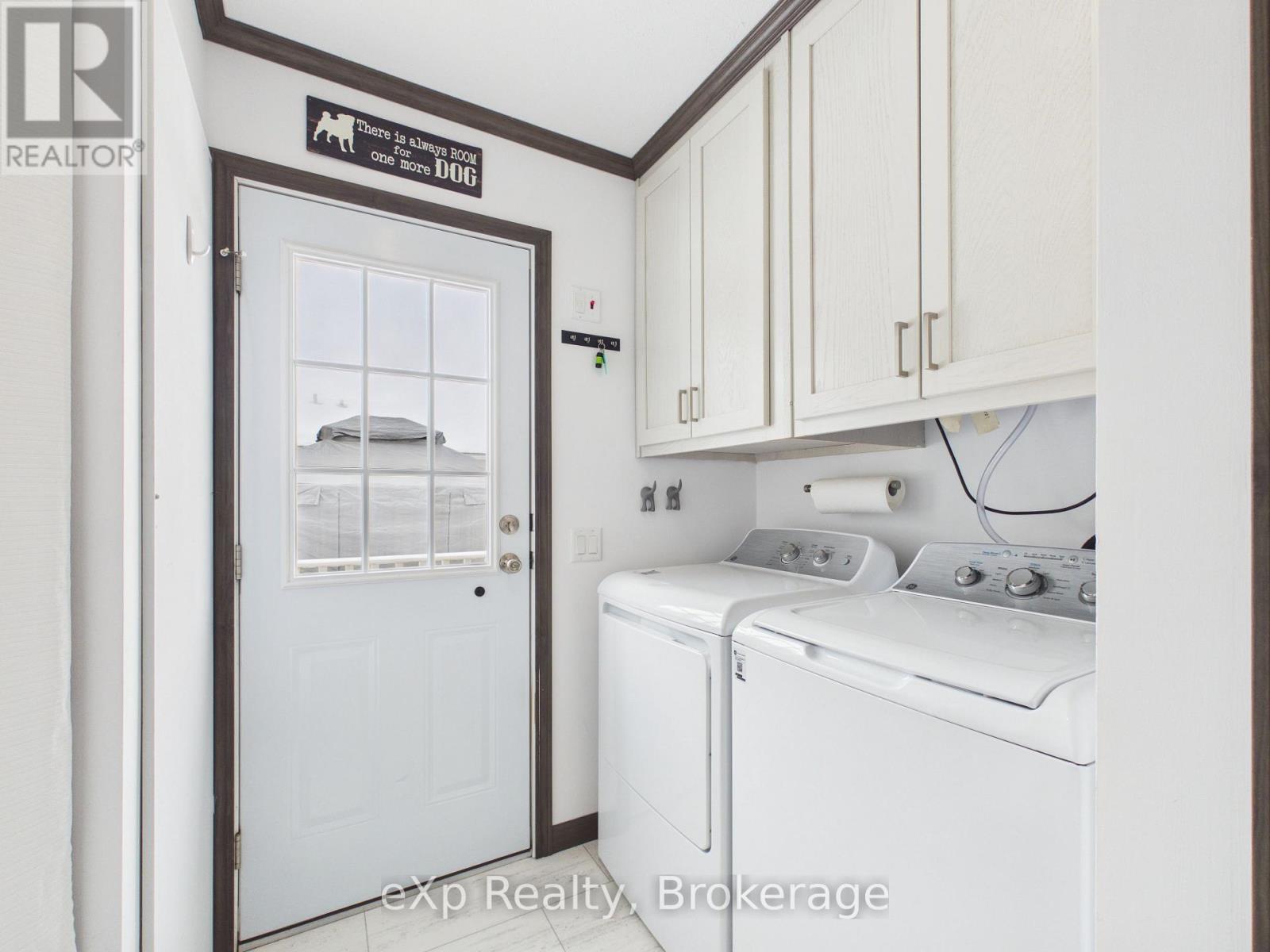 206 Spruce Drive, West Grey, Ontario  N0G 0C4 - Photo 33 - X12846222