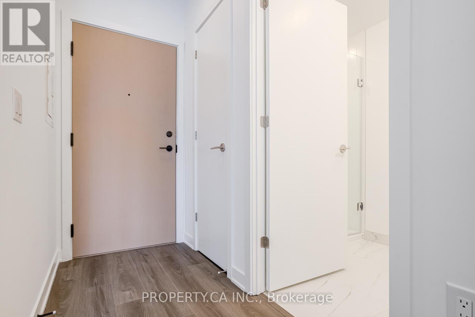 646 - 30 Dreamers Way, Toronto, Ontario  M5A 0Y7 - Photo 2 - C12846226